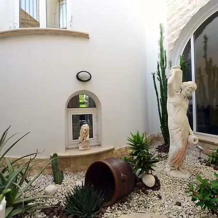 Karythia Villa Pyla Dış mekan fotoğraf