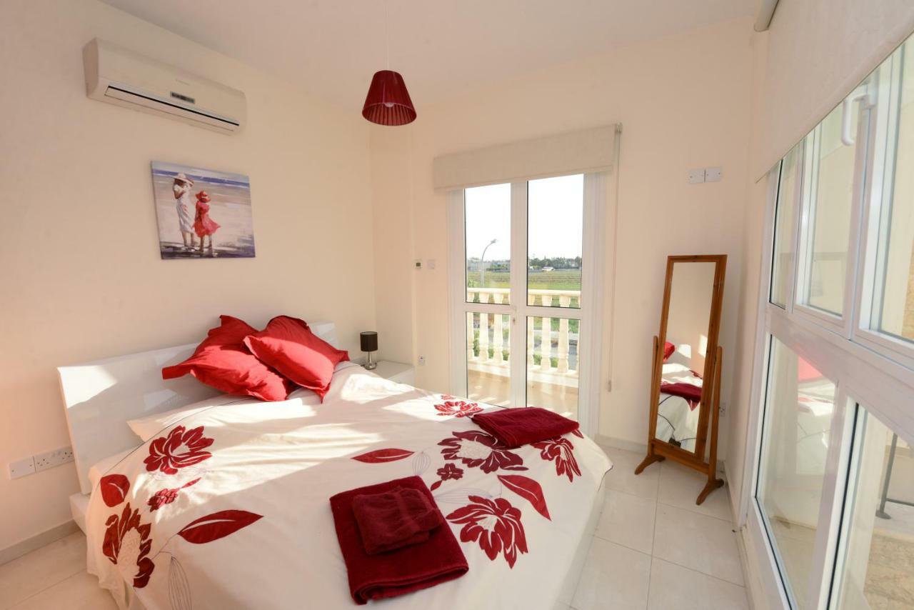 Karythia Villa *