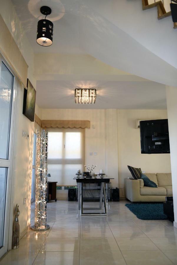 Villa Karythia Pyla