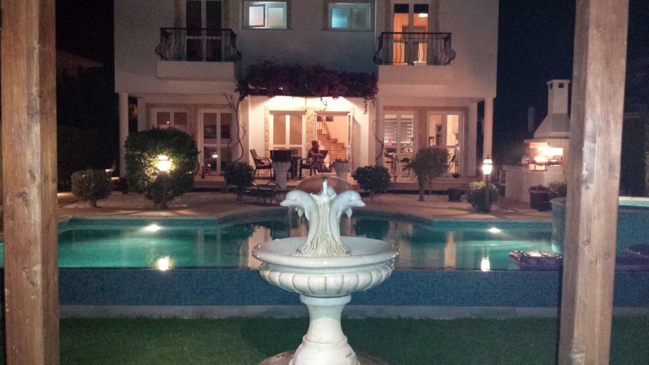 Karythia Villa Pyla